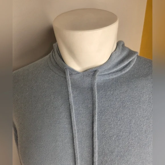 Theory Size M Light Blue 100%Cashmere Hoodie/Sweater